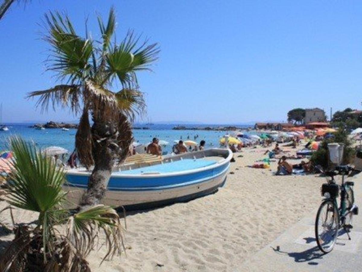 Appartement Cosy Avec Terrasse Et Parking, A 2 Pas De La Plage De Saint-Clair - Menage Inclus - Fr-1-251-12 Le Lavandou Dış mekan fotoğraf