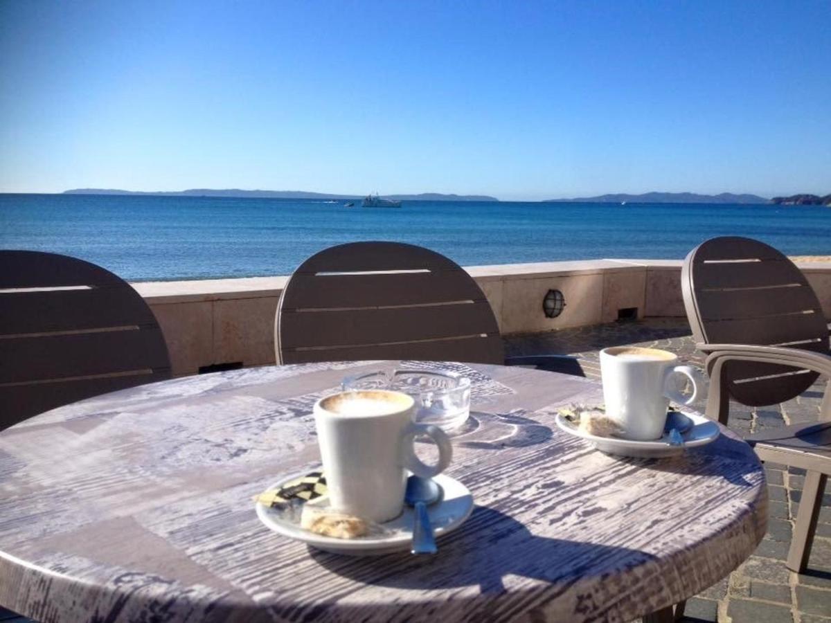Appartement Cosy Avec Terrasse Et Parking, A 2 Pas De La Plage De Saint-Clair - Menage Inclus - Fr-1-251-12 Le Lavandou Dış mekan fotoğraf